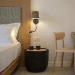 The Quad Luxury *