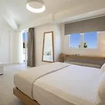 The Quad Luxury