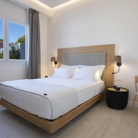 The Quad Luxury Lygia (Lefkada)