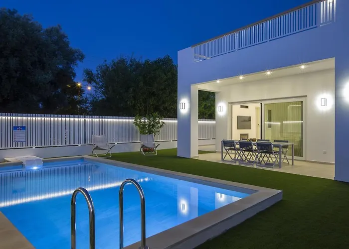 The Quad Luxury Βίλα *